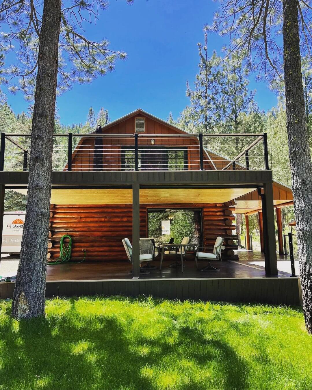 Second Floor Cabin Deck Cable Railing