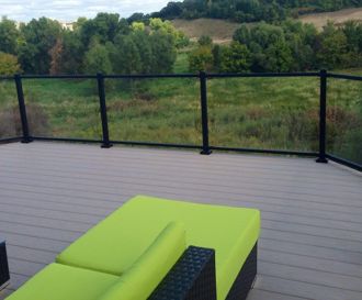 Gallery | Deck with glass railing - Picture 6458 | Decks.com