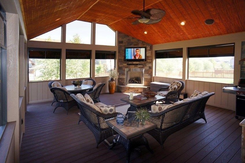 Porch Electrical Fixtures