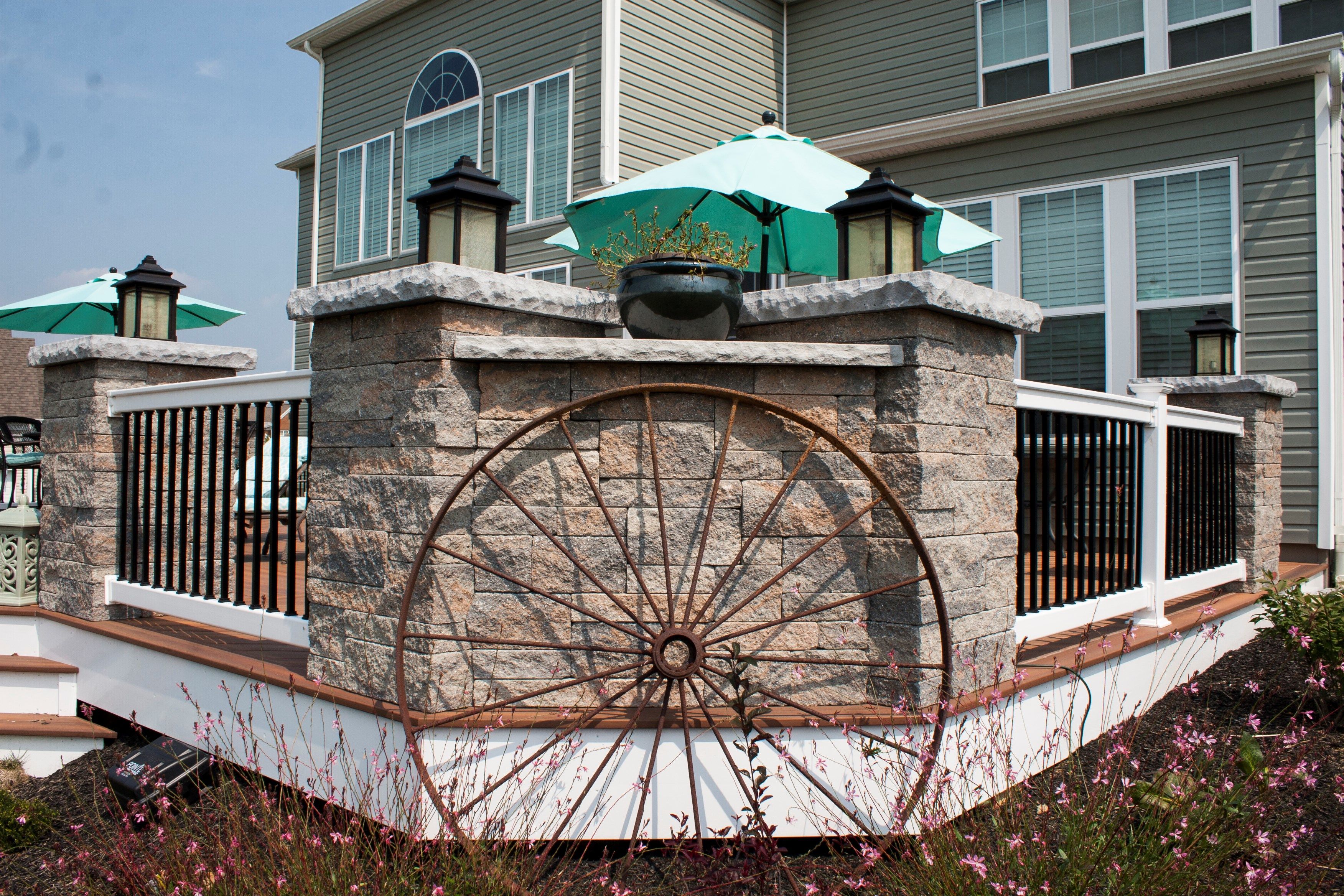 Gallery | Deck with Stone Columns - Picture 3535 | Decks.com