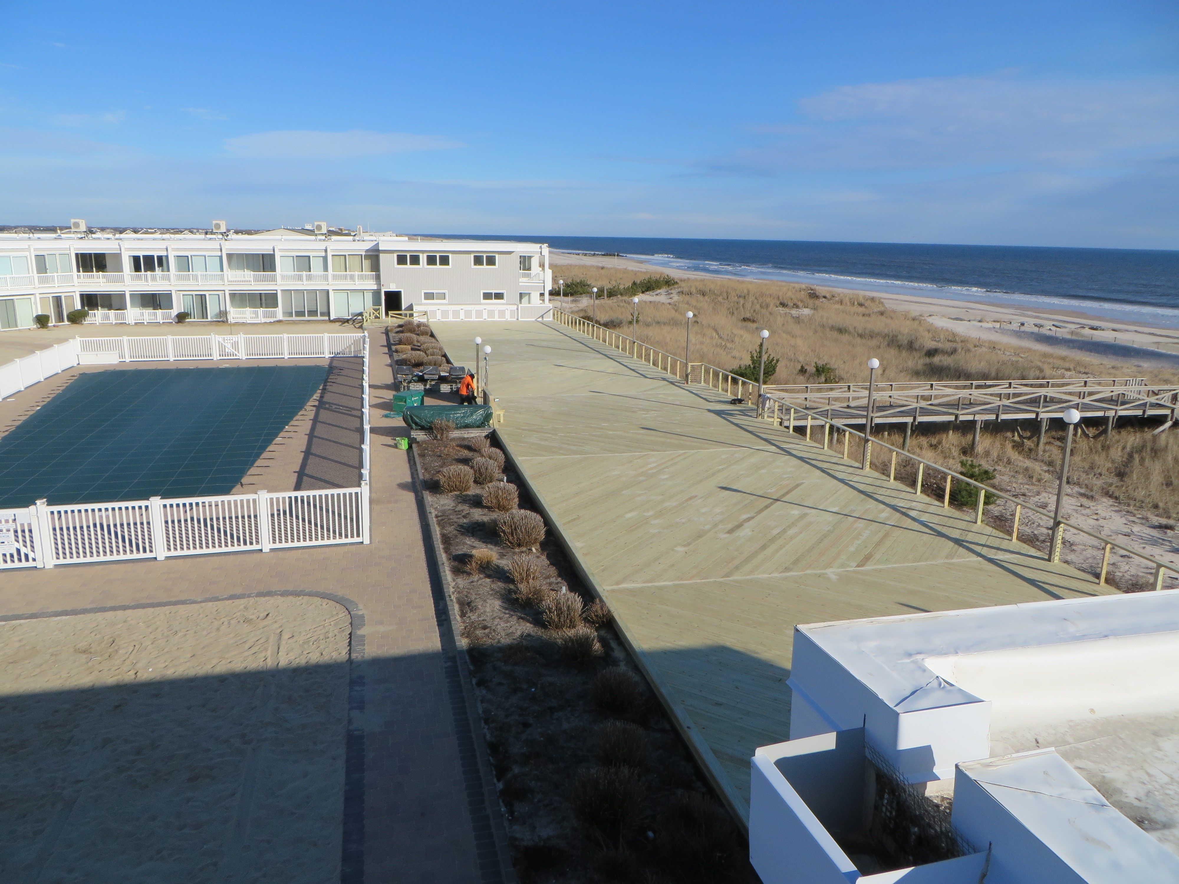 Gallery | Boardwalk with Cable Rail - Picture 1904 | Decks.com