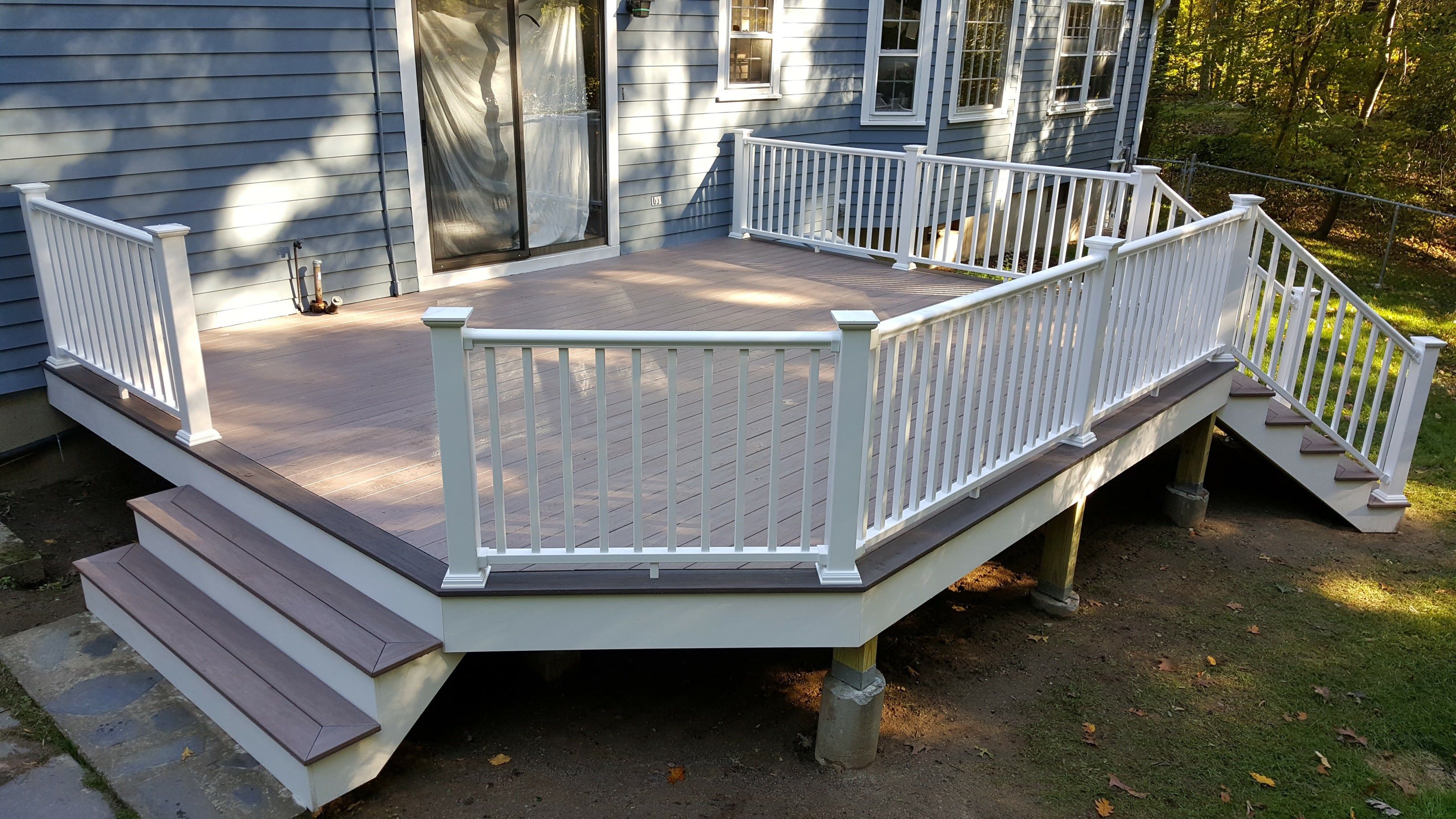 Gallery PVC Deck Picture 6686