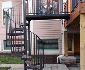 Gallery | Deck with Spiral Stair Case - Picture 6450 | Decks.com