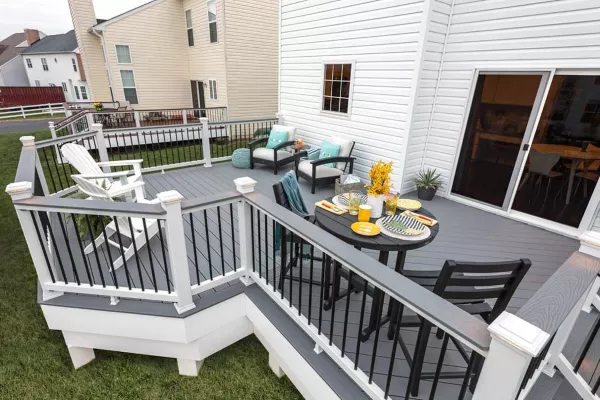 Durable Alternatives To Wood Deck Railings - Fine Homebuilding