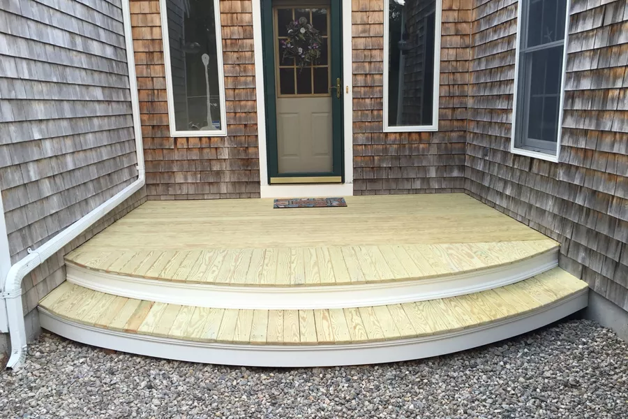 Cape Cod Clam Shell Deck