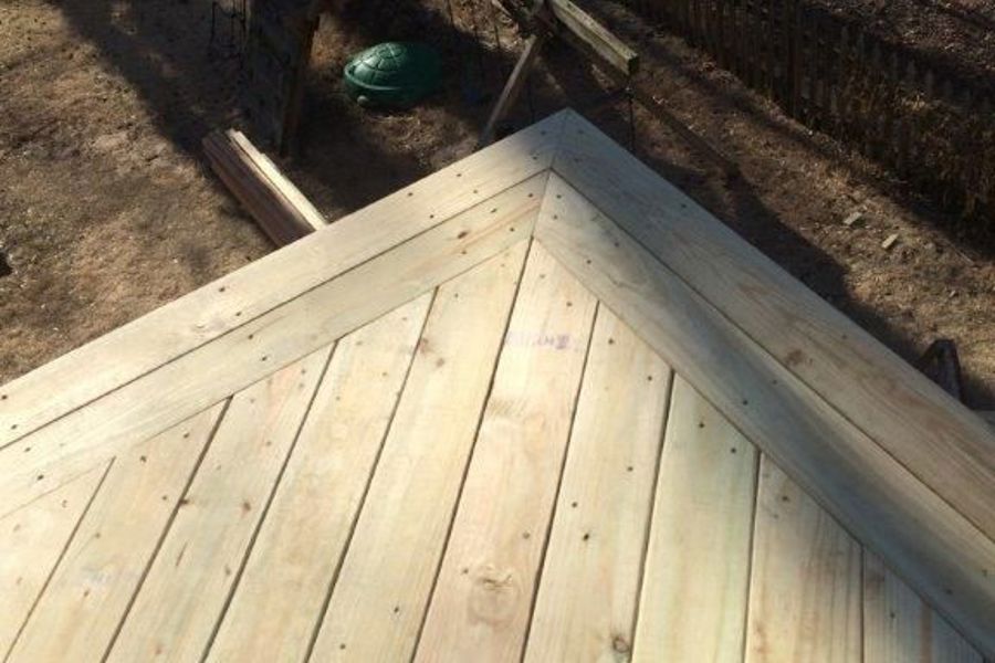Gallery | Herring Bone Re-Decking & Re-Railing - Picture 4035 | Decks.com
