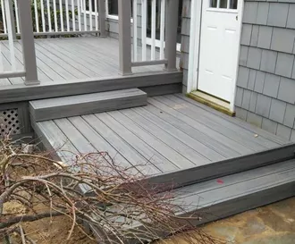 Deck in Great Neck