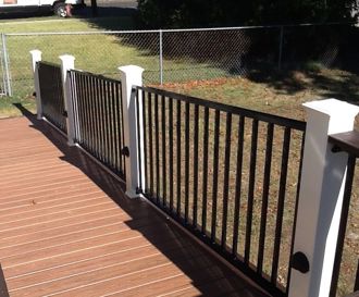 Gallery | Easy access with a ramp - Picture 1273 | Decks.com