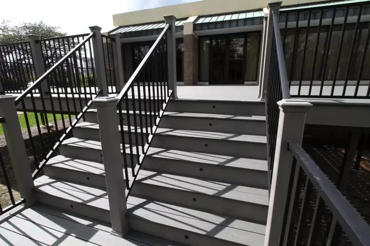 How To Build Deck Stairs Image@2X