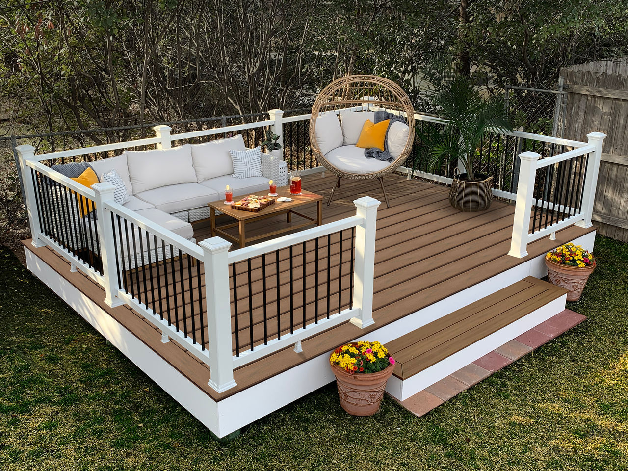 Beauty shot of a free-standing Trex Deck