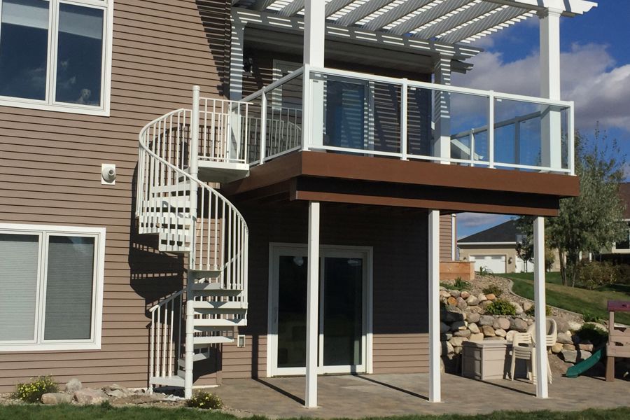 Gallery | Spiral Staircase Deck - Picture 6200 | Decks.com