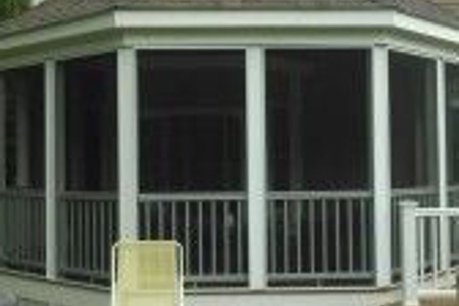 Gallery | Octagon shaped screened porch - Picture 7816 | Decks.com