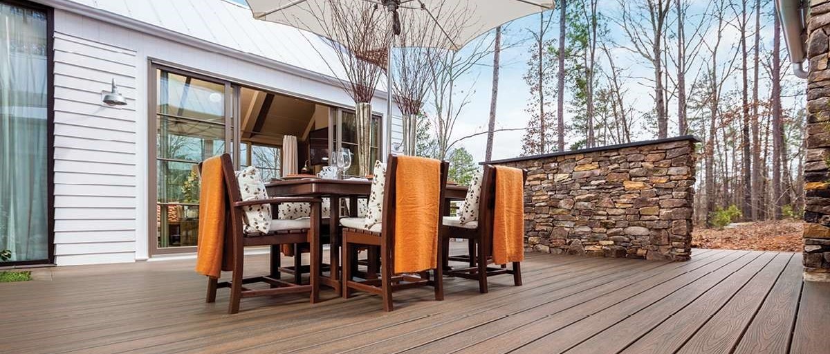 Diy Patio Table Building Guide Decks Com, Building Outdoor Furniture With Trex
