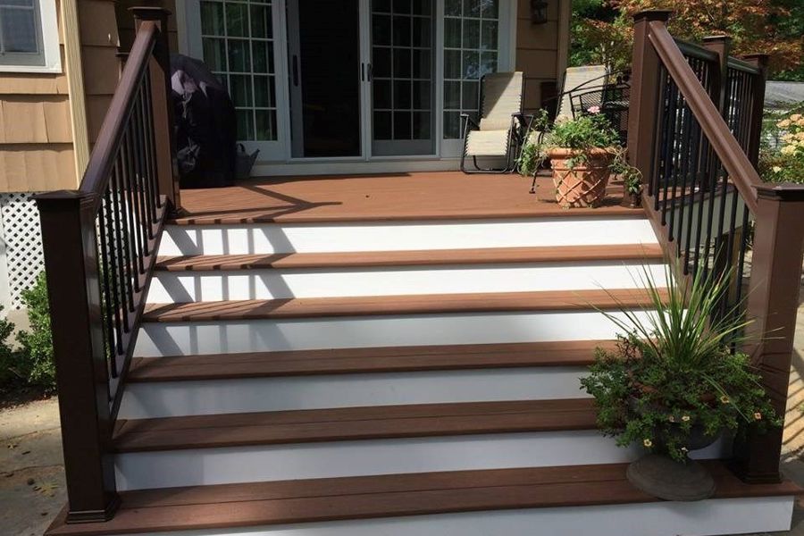 Gallery | Lakeside Deck - Picture 3864 | Decks.com
