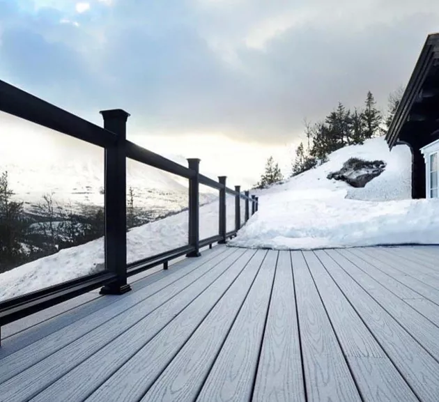 Picture6 Deck in Winter frozen-snowy-deck