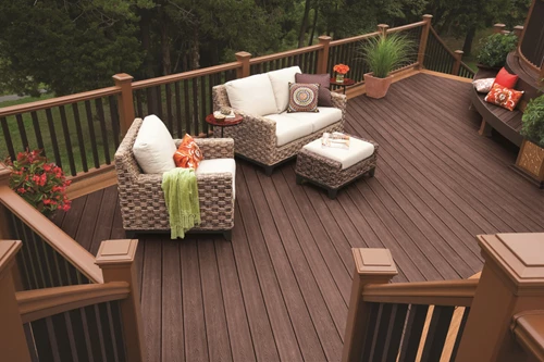 Complementary Deck Railings Selection