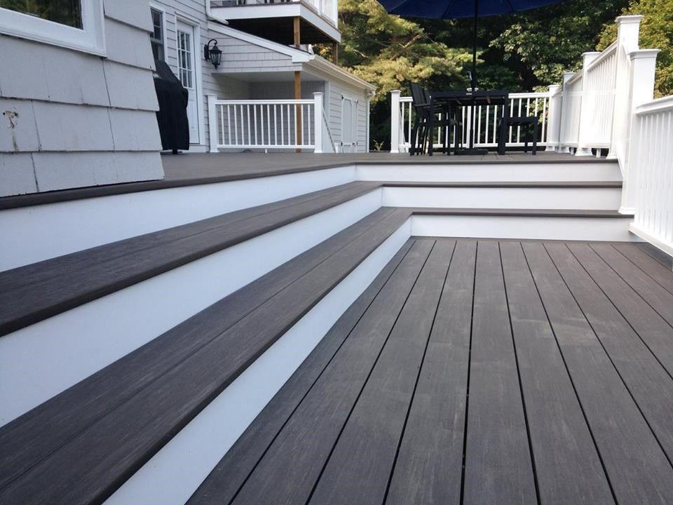 Gallery Deck Westport Picture 3702