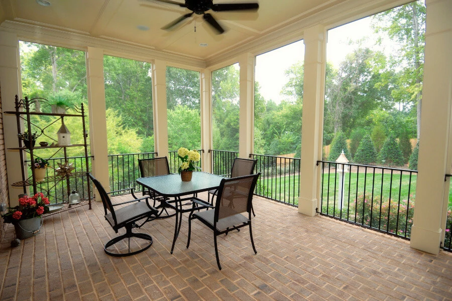 Screened in patio