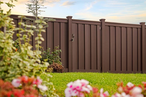 Privacy Fence With Gate