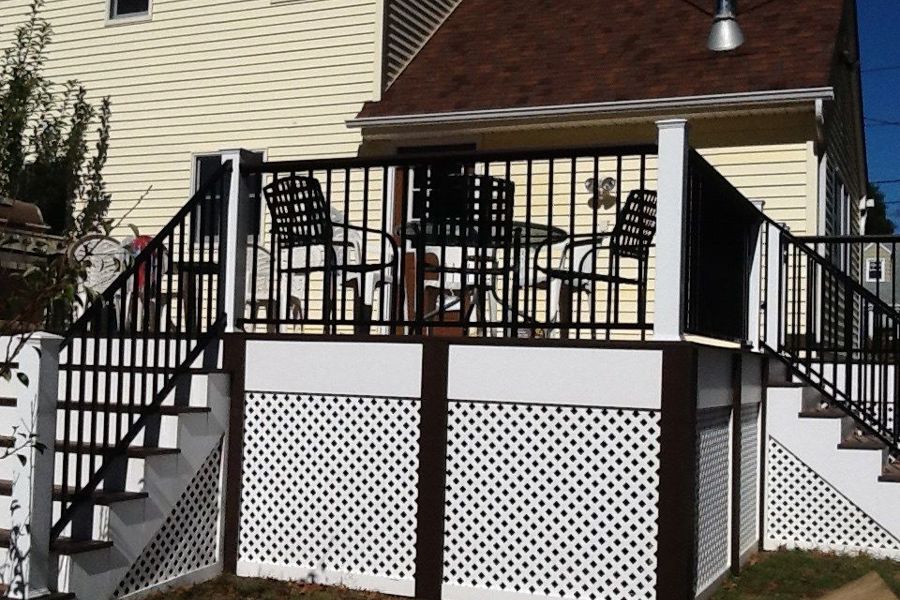 Easy Deck Ramp Gallery | Easy access with a ramp - Picture 1273 | Decks.com