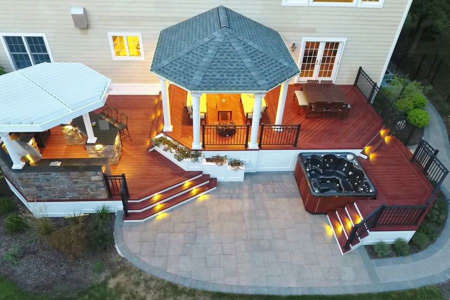 Outdoor Living at it's BEST! - Picture 6816 | Decks.com