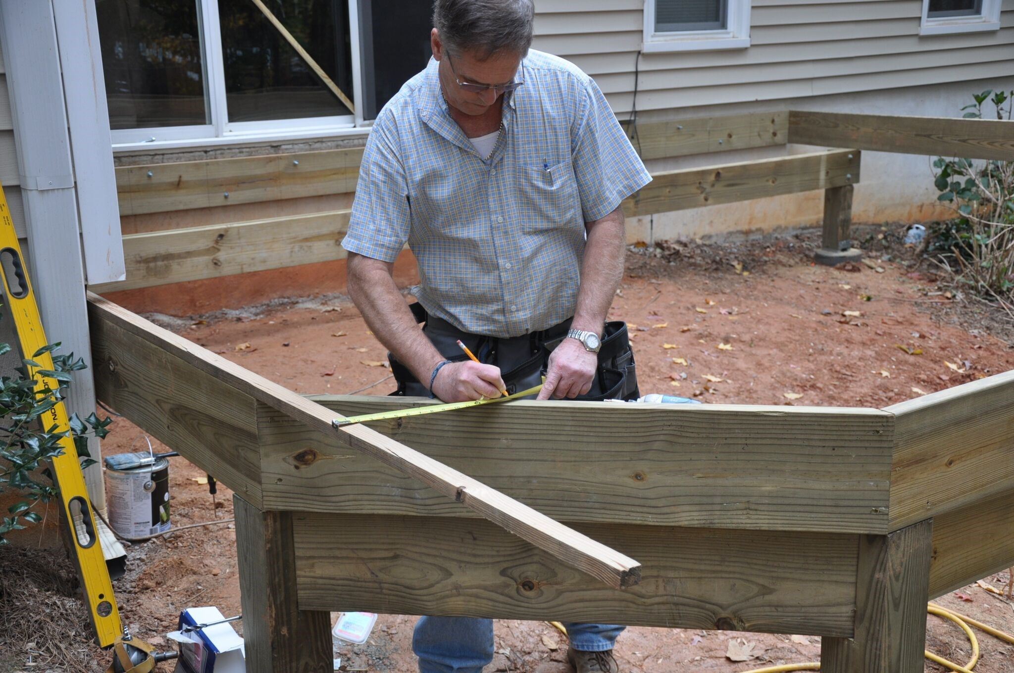 Deck Joist Sizing & Spacing by Trex