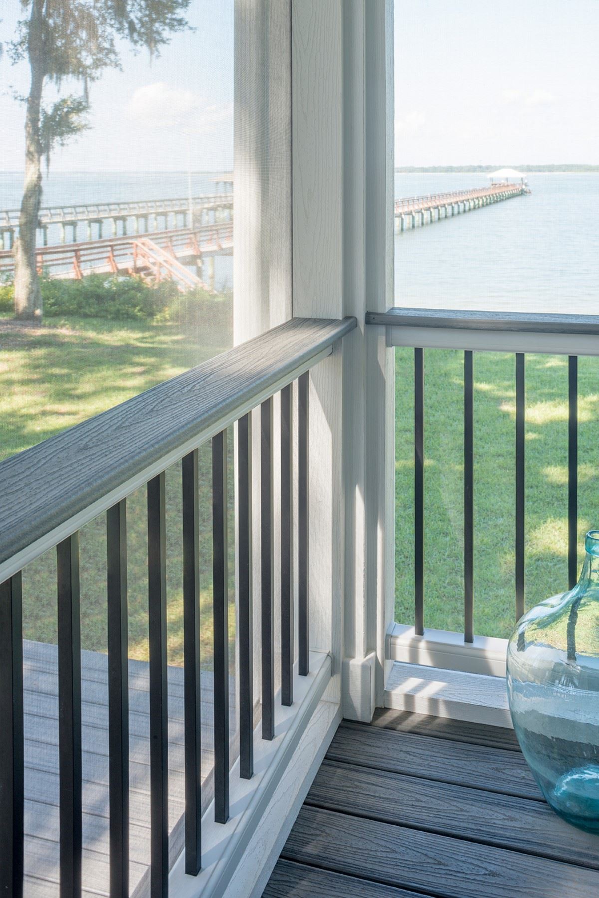 Top 18 Deck Railing Ideas & Designs | Decks.com