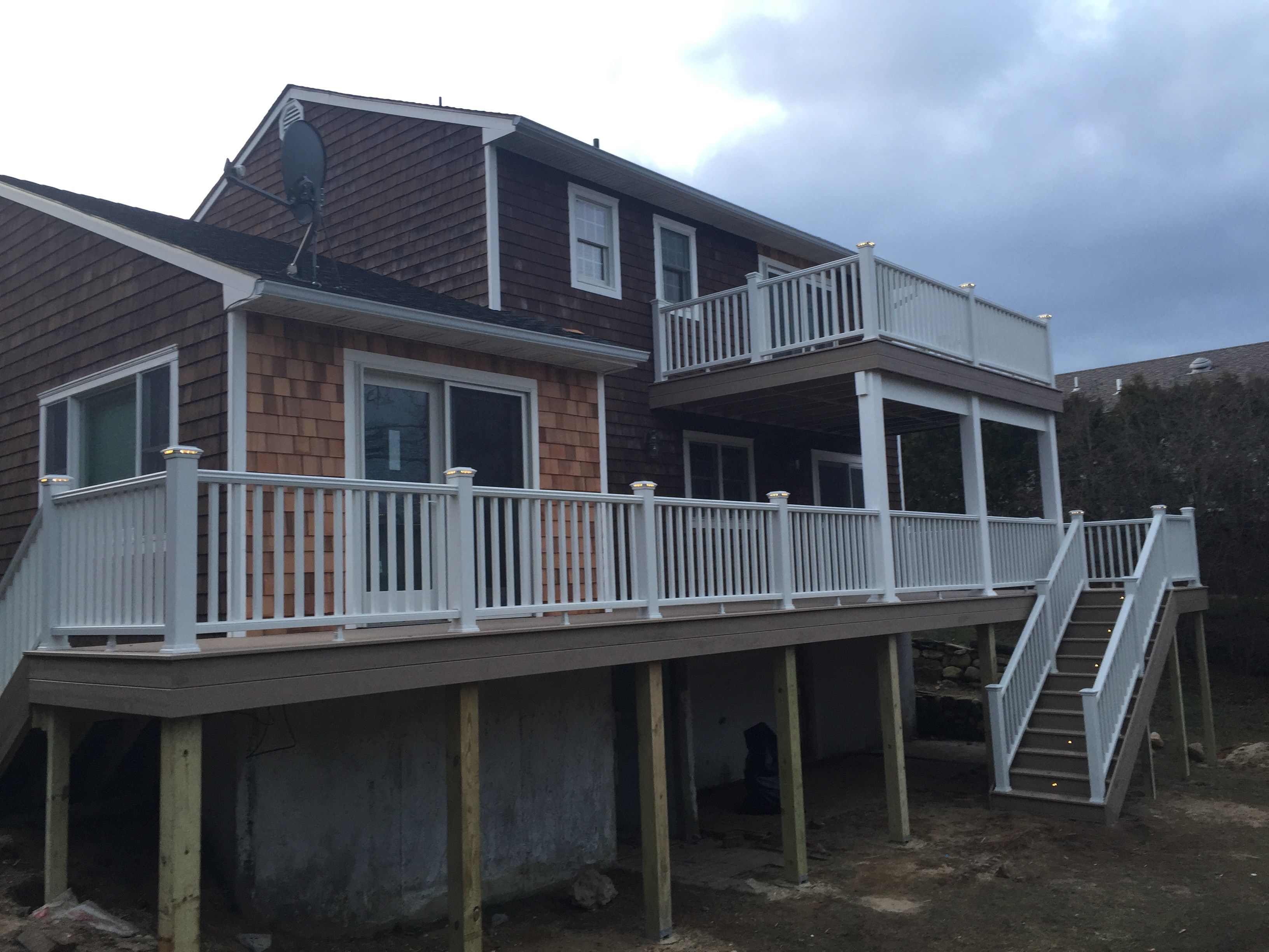 Gallery | Montauk - Picture 9031 | Decks.com