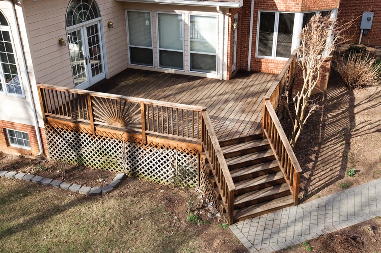 Maintaining & Enjoying Your Deck