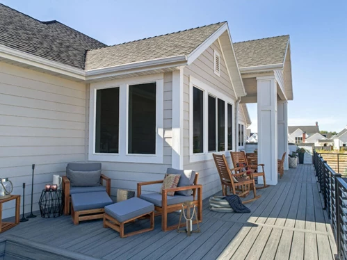 Patio Furniture On A Deck That Is Both Functional And Stylish