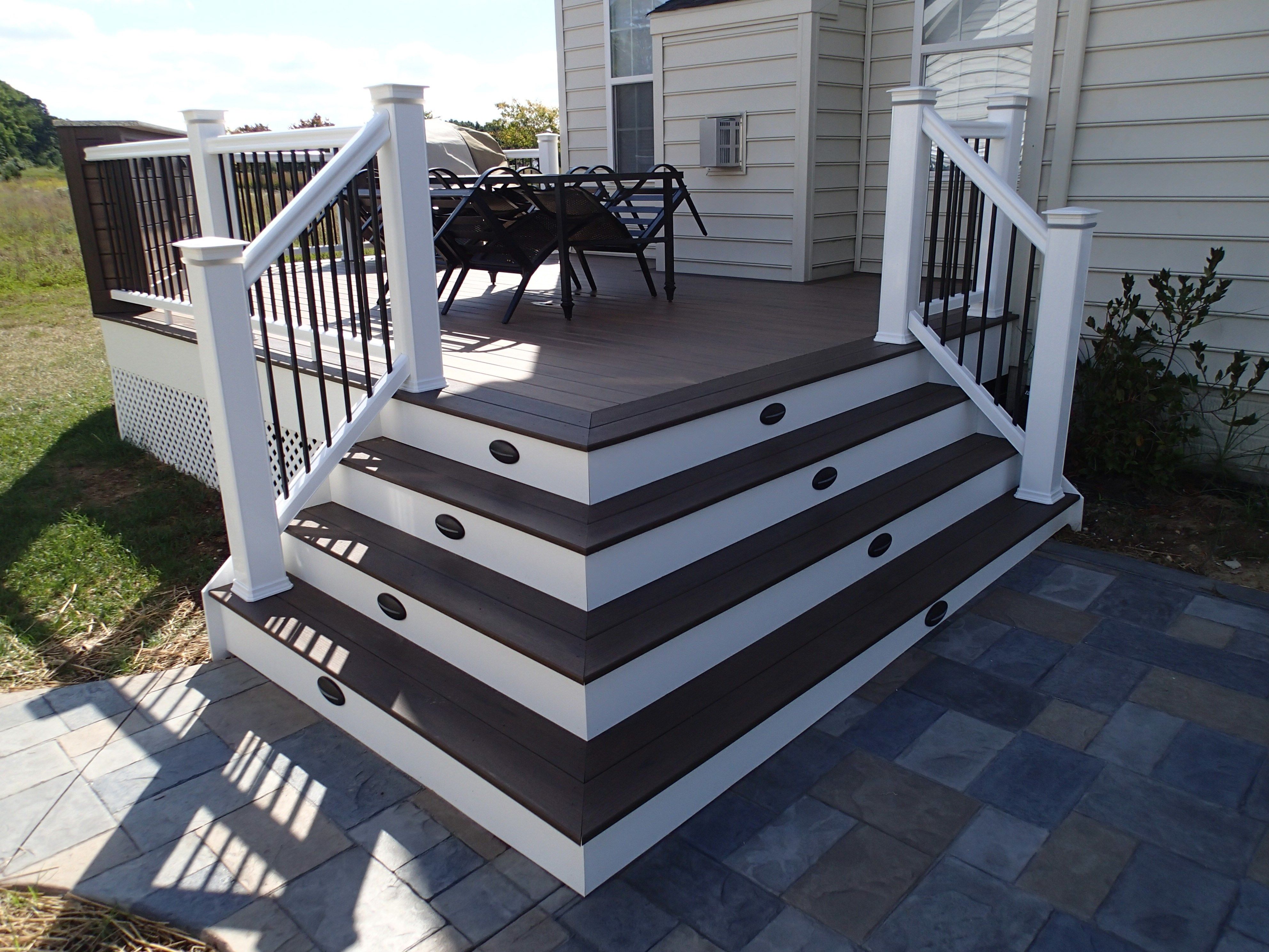 Gallery Composite Decks With PVC Vinyl Railing Picture 6428